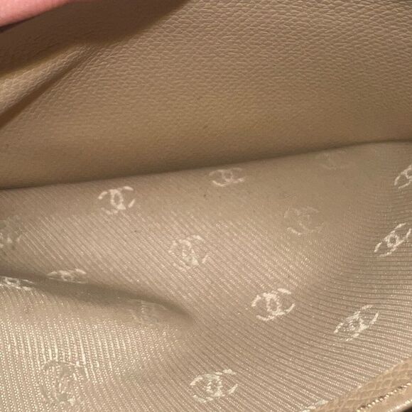 Chanel Biege Caviar Leather CC Logo Long Wallet - Picture 10 of 12